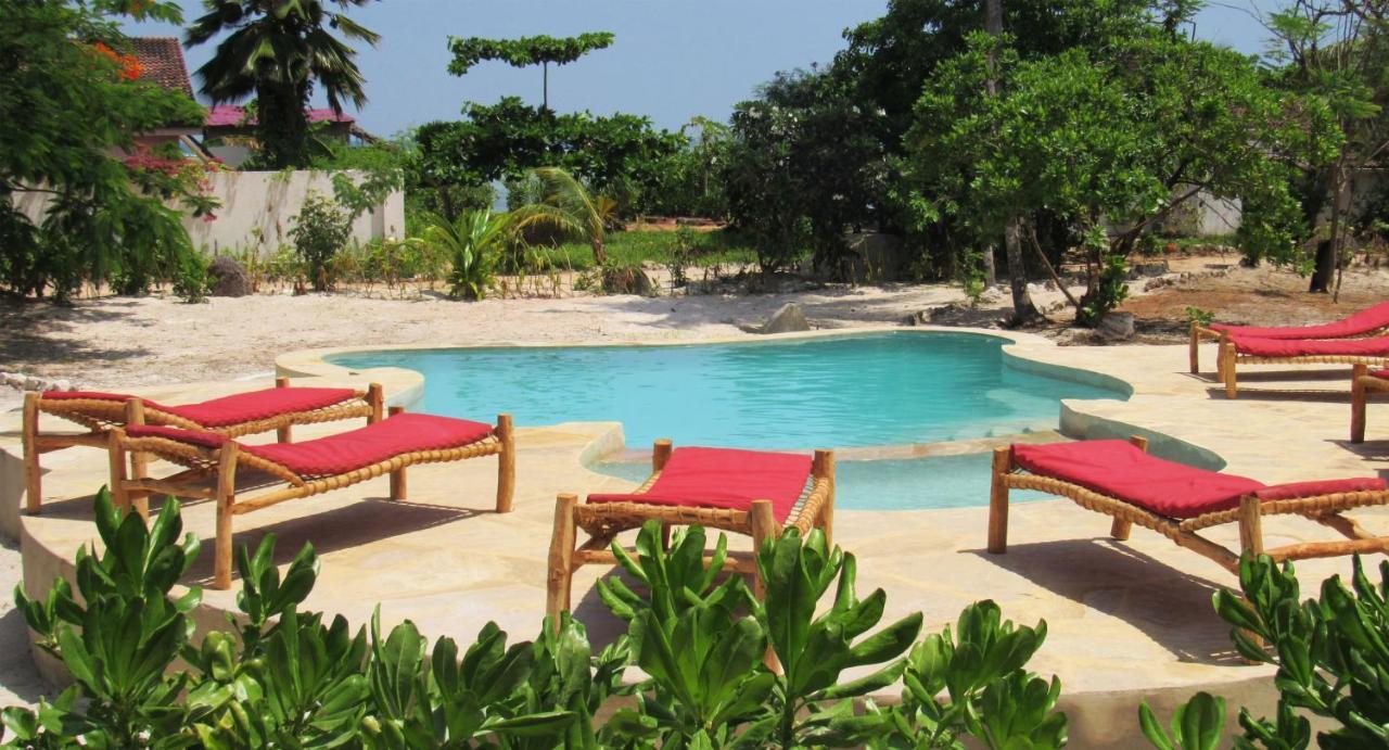 Panga Chumvi Beach Resort Matemwe  Exterior photo